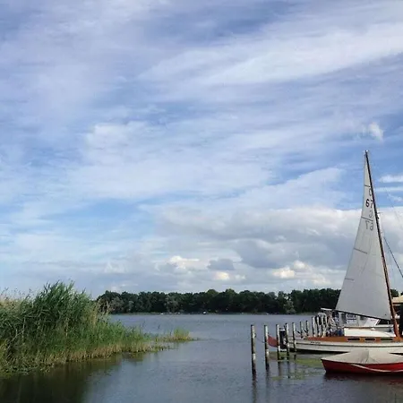 Holiday home 1-bedroom Hohennauen